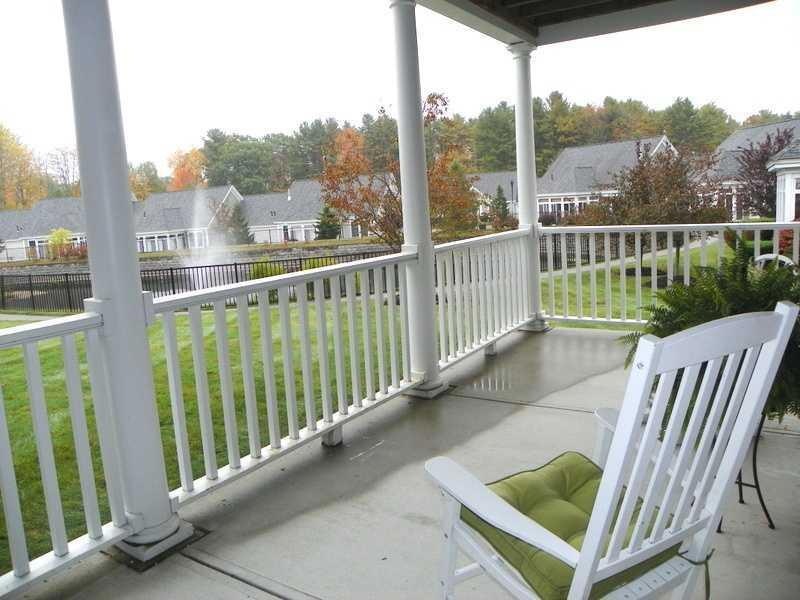 106 Farragut Way unit 154, Kennebunk, ME 04043 - photo 1