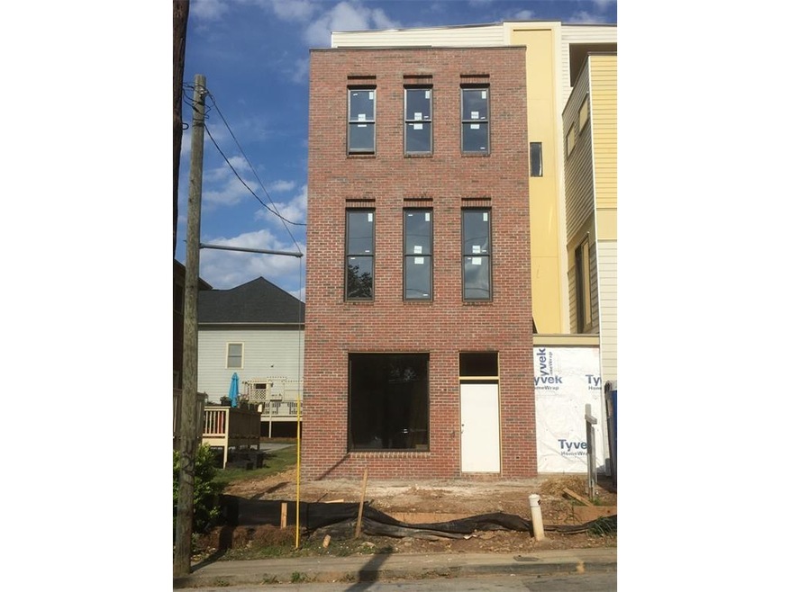 Modern Live-Work 3BD/2.5BA Townhome in Old 4th War