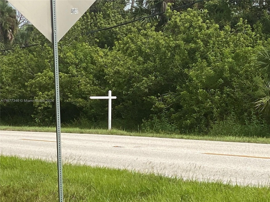 18049 Edgewater Dr, Point Charlotte, FL 33948 - photo 1