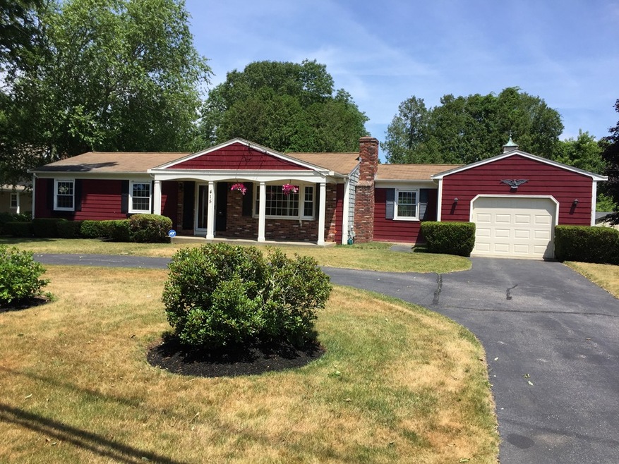 415 Russells Mills Rd, South Dartmouth, MA 02748 - photo 1