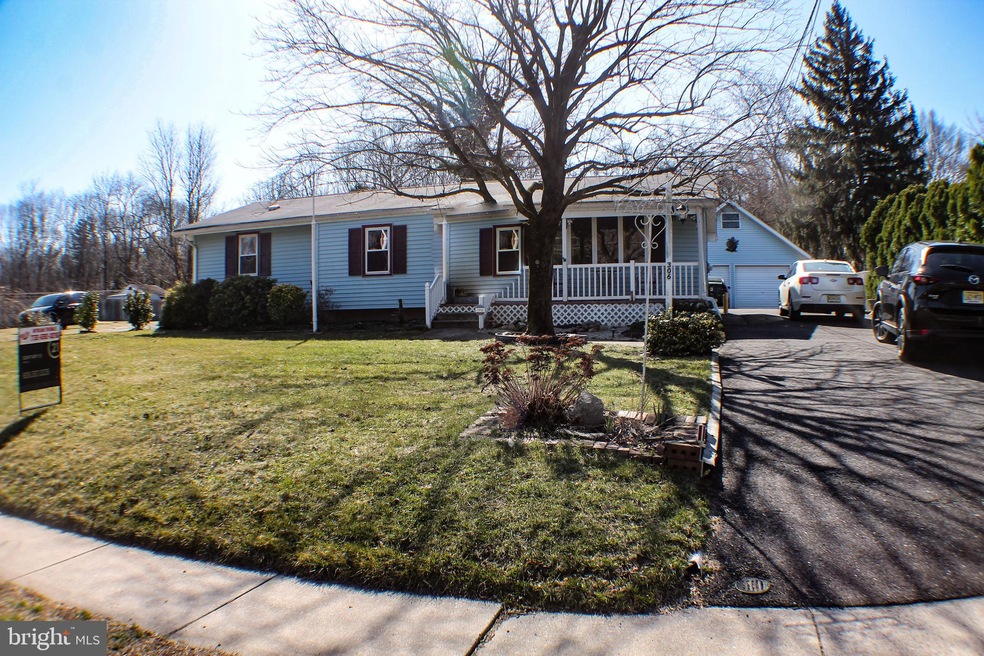 306 Fountain Ave, Burlington, NJ 08016 - photo 1