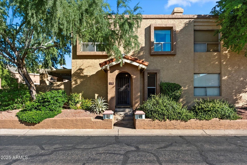 744 E North Ln unit 1, Phoenix, AZ 85020 - photo 1