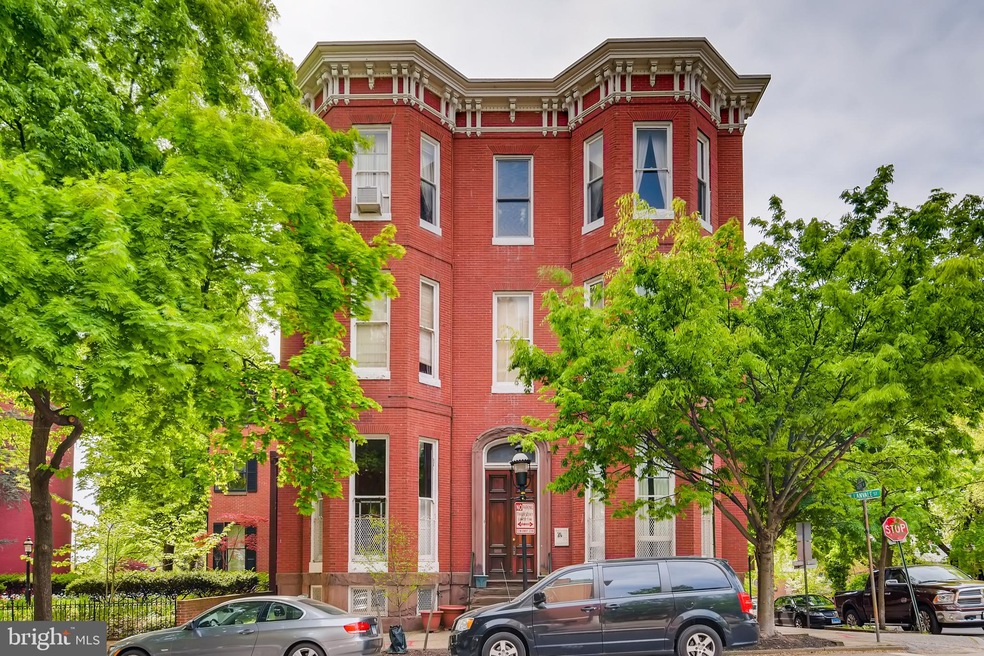 159 W Lanvale St unit 5, Baltimore, MD 21217 - photo 1