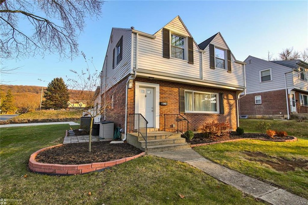 824 Evergreen St, Emmaus, PA 18049 - photo 1