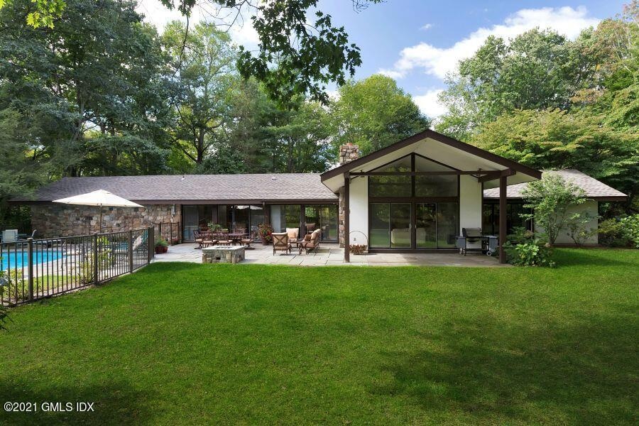 Sold $2,250,000 • Co-Listing Agent