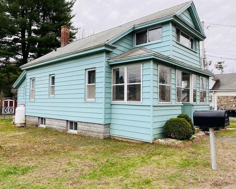 834 East St, Ludlow, MA 01056 - photo 1