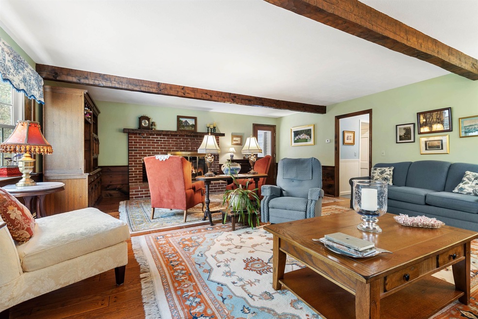 9 Melody Ln, Amherst, NH 03031 - photo 1