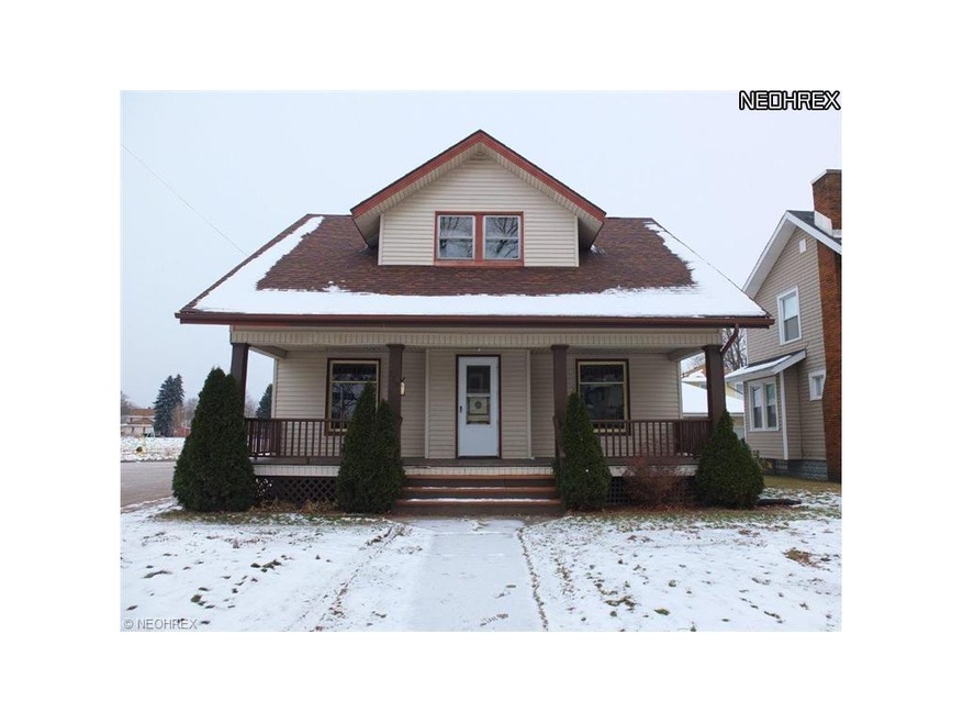 Over 1,400 square foot 3 bedroom, 2 full bath home