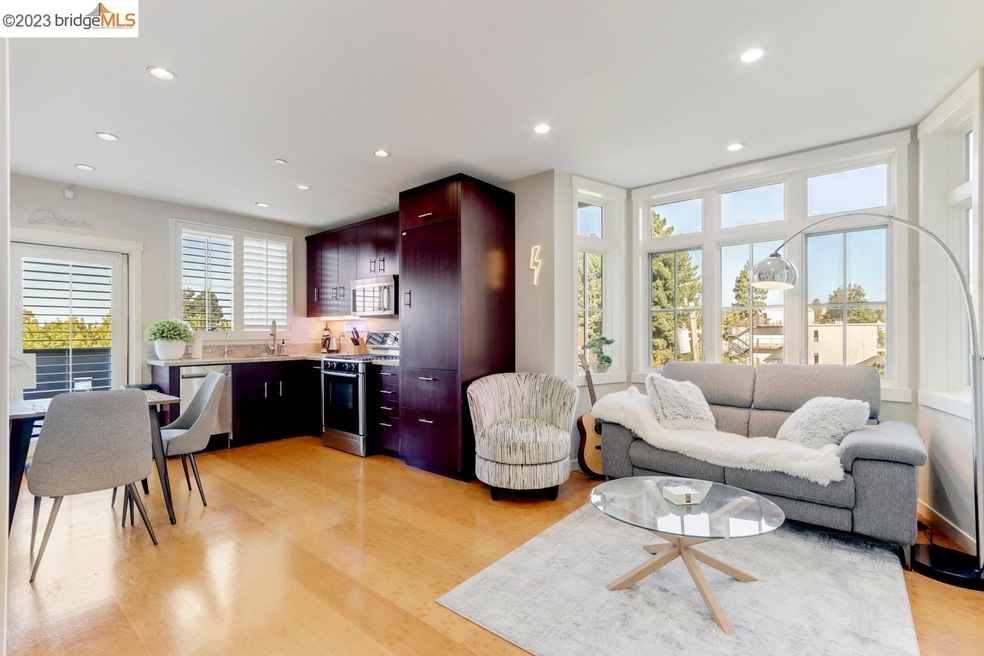 2628 Telegraph Ave unit 404, Berkeley, CA 94704 - photo 1