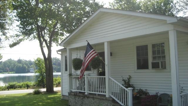 1 Ilion Rd, New Fairfield, CT 06812 - photo 1