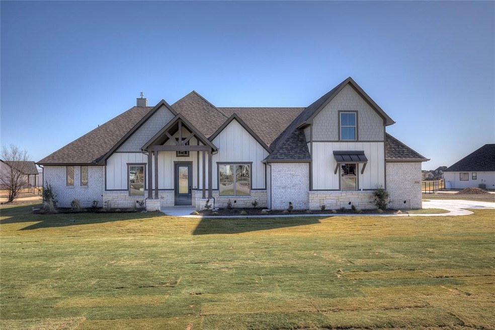 2034 Sunset Hill Ct, Weatherford, TX 76087 - photo 1