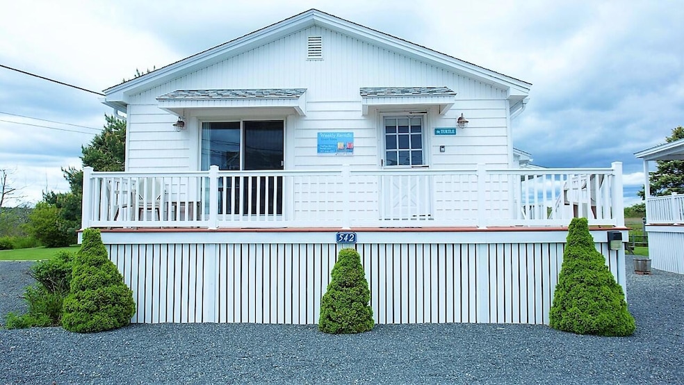 542 Ocean Ave, Wells, ME 04090 - photo 1