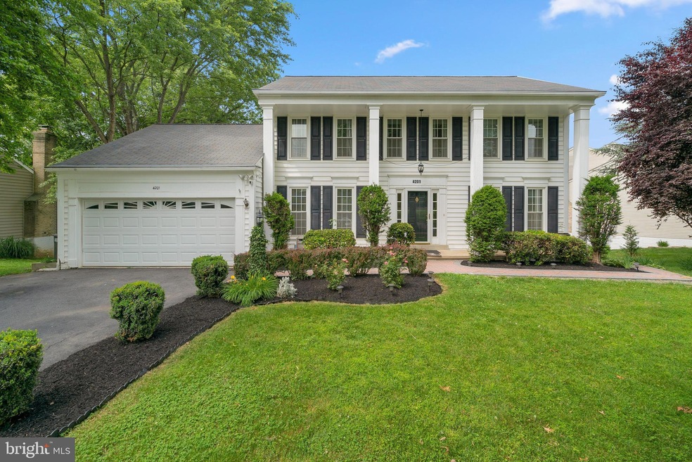 4201 Morningwood Dr, Olney, MD 20832 - photo 1