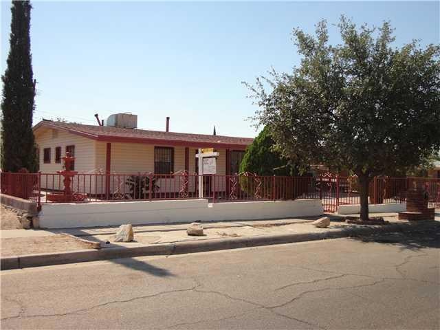 1128 Del Monte St, El Paso, TX 79915 - photo 1