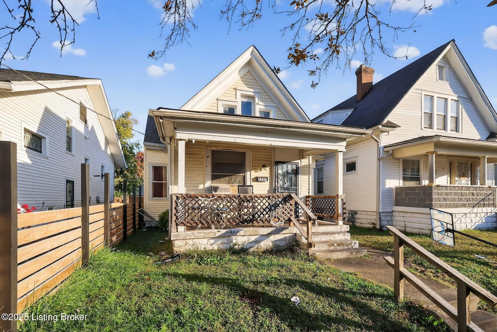 01_2111_Grand_Ave_Louisville_KY_40210_US