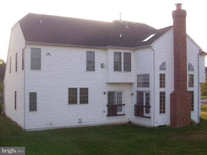 15303 Lions Den Rd, Burtonsville, MD 20866 - photo 1