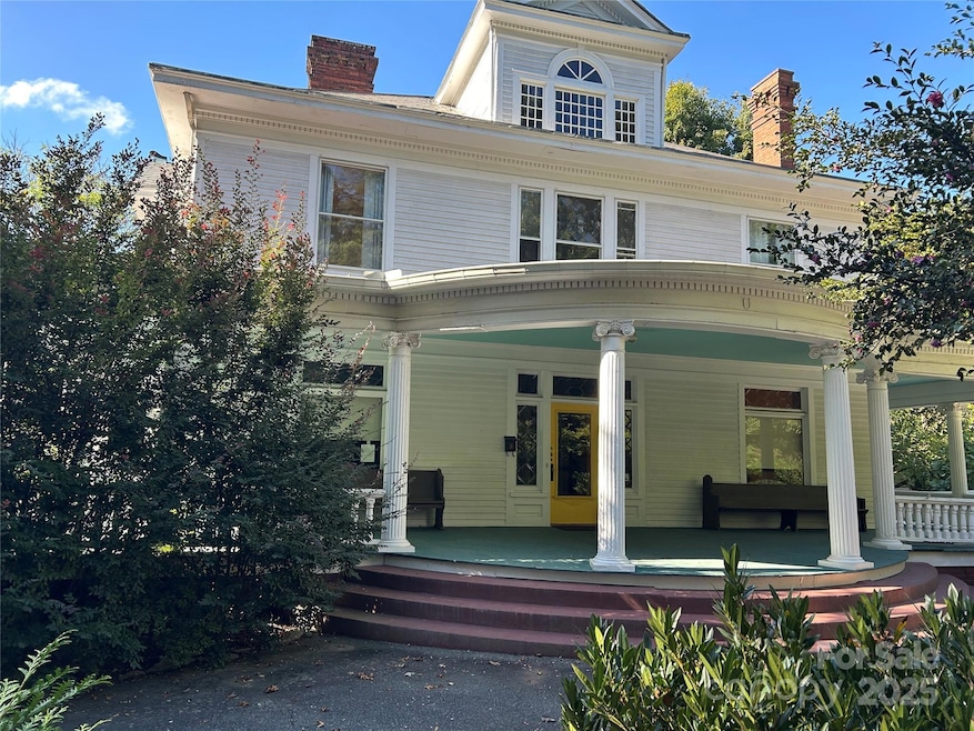 810 E Franklin St, Monroe, NC 28112 - photo 1