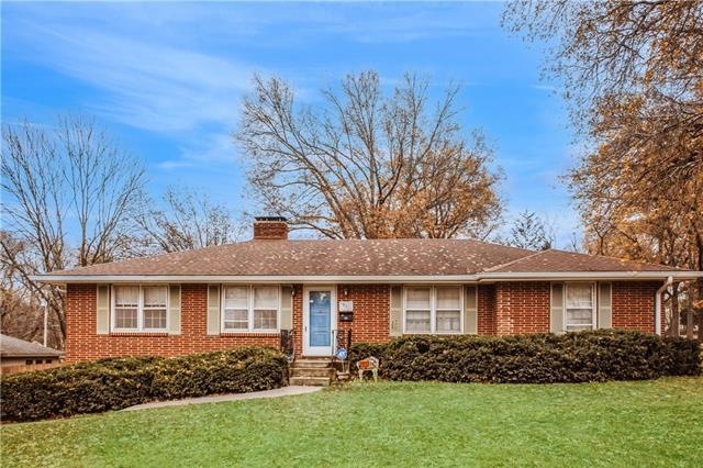 10711 W 67th St, Shawnee, KS 66203 - photo 1