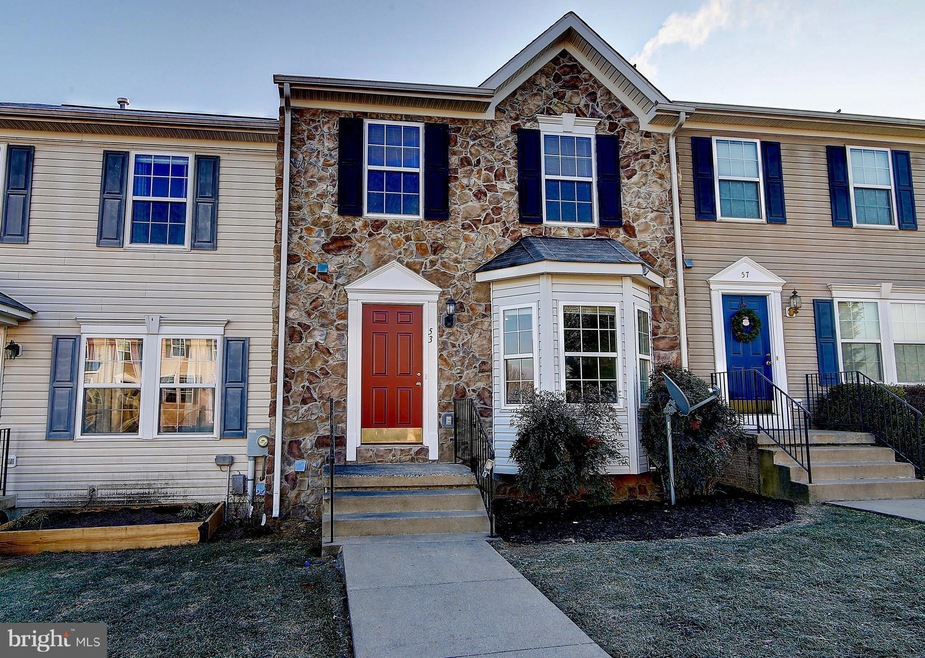 53 Litchfield Ln E, Martinsburg, WV 25405 - photo 1