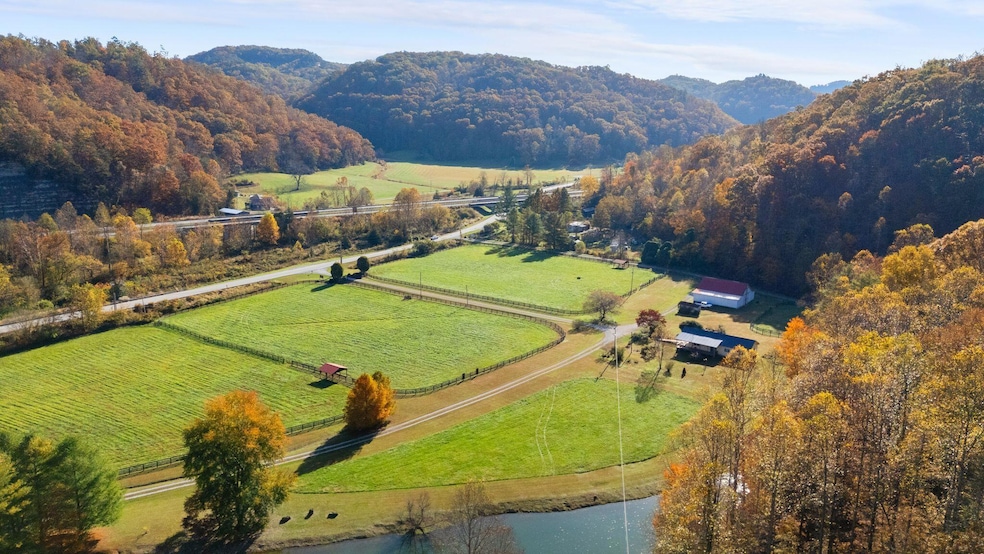 13_DJI_20251101104816_0002_D