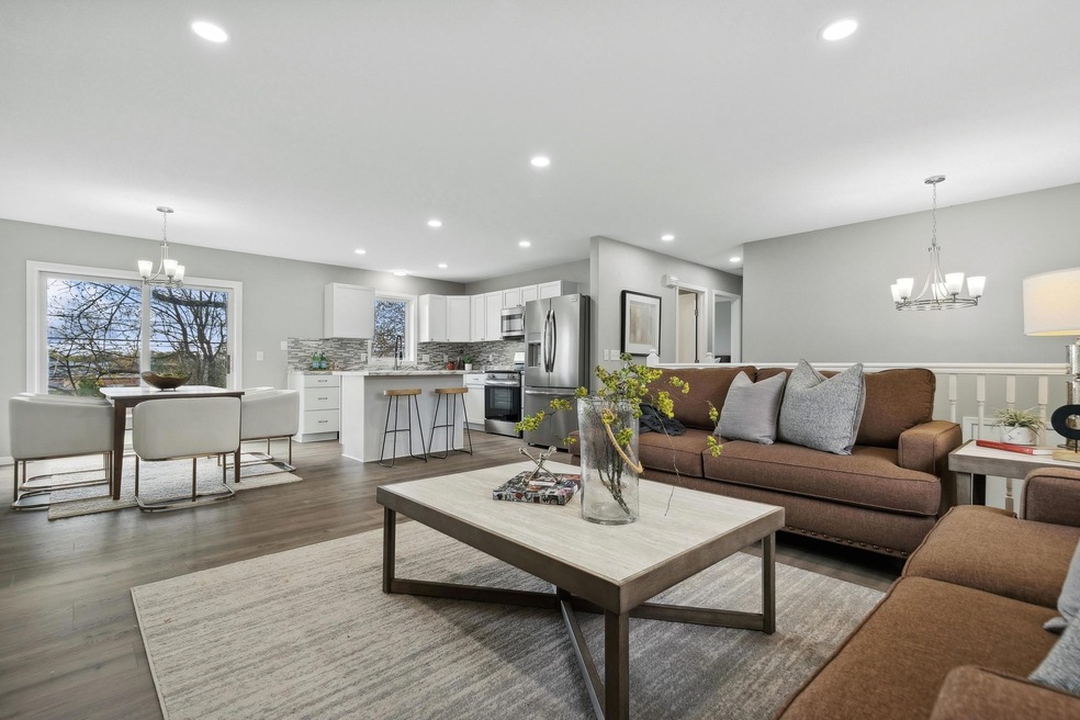 8121 Aldrich Ave S, Bloomington, MN 55420 - photo 1