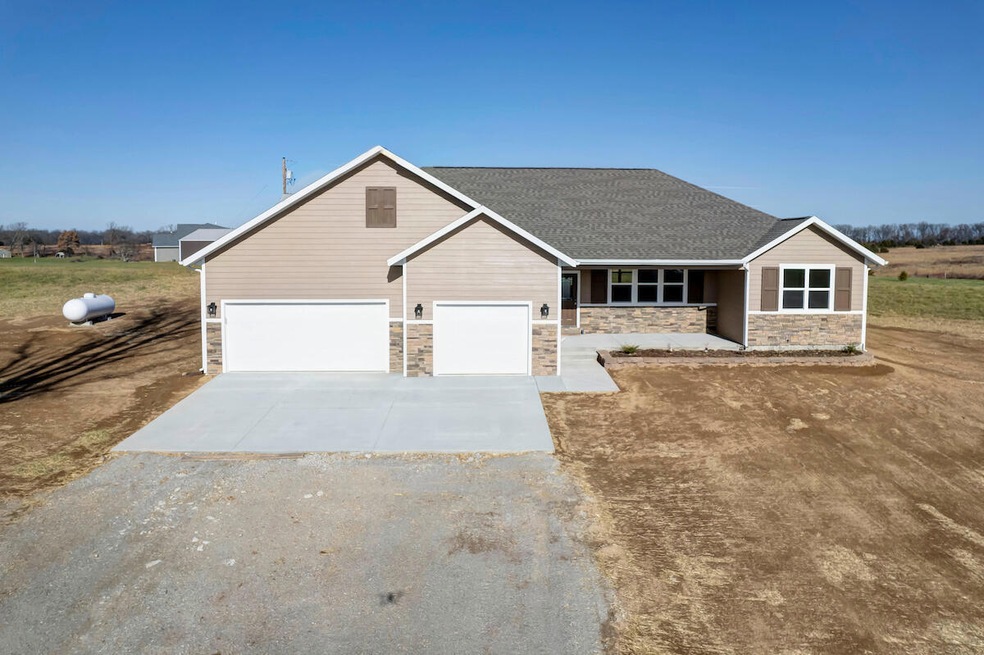 4775 Hwy 14