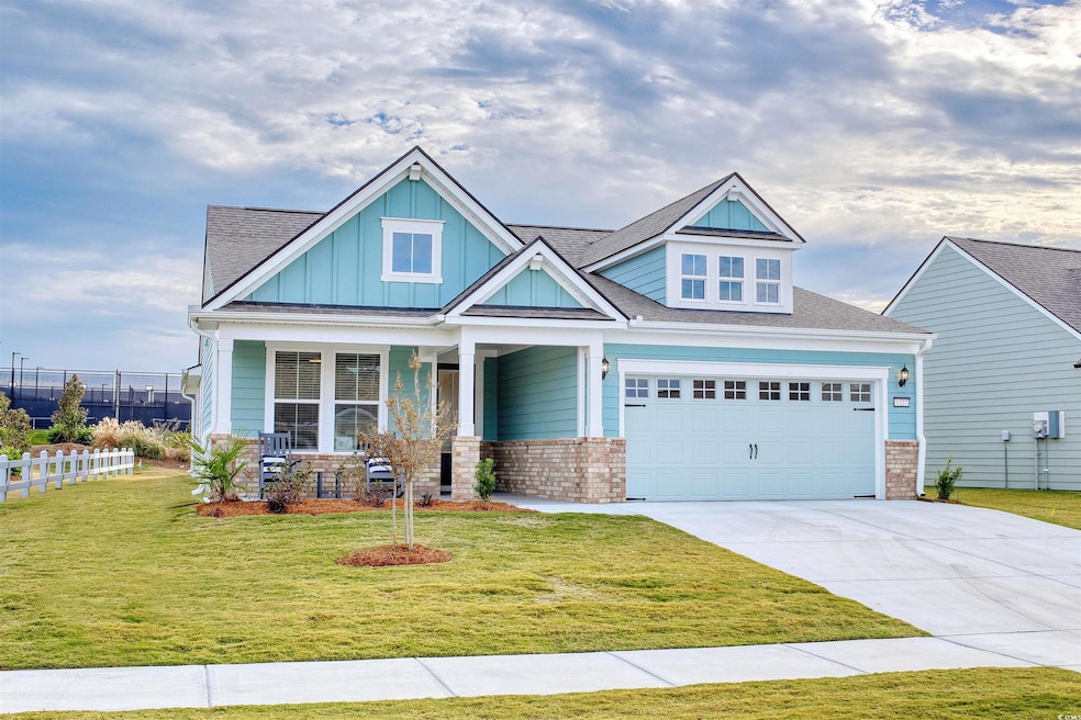 For Sale $656,115 • Co-Listing Agent