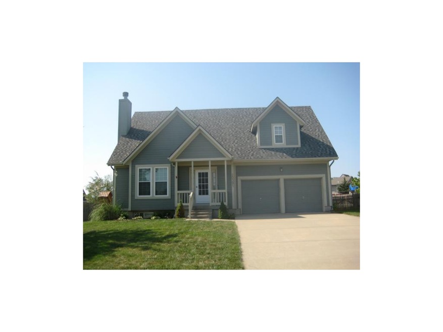 20381 W 217th St, Spring Hill, KS 66083 - photo 1