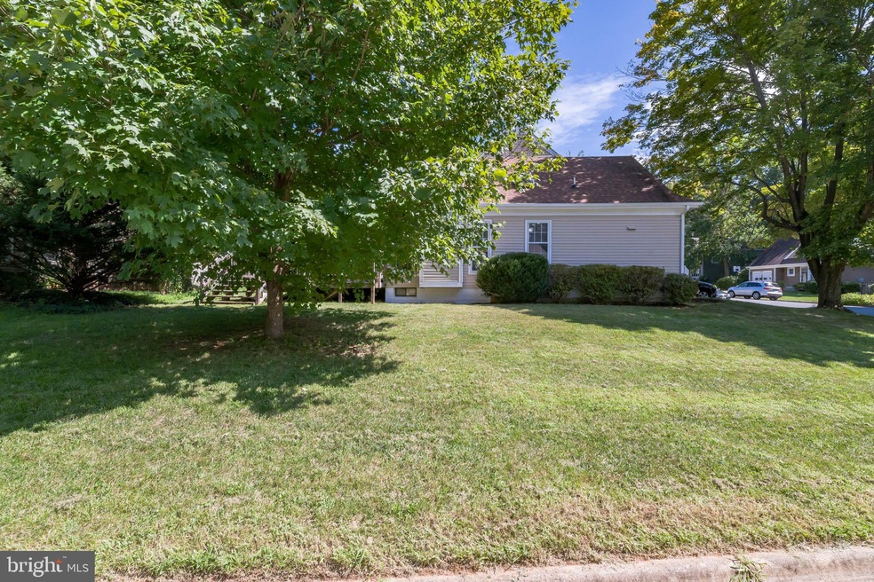 4908 Tallowwood Dr, Dumfries, VA 22025 - photo 1