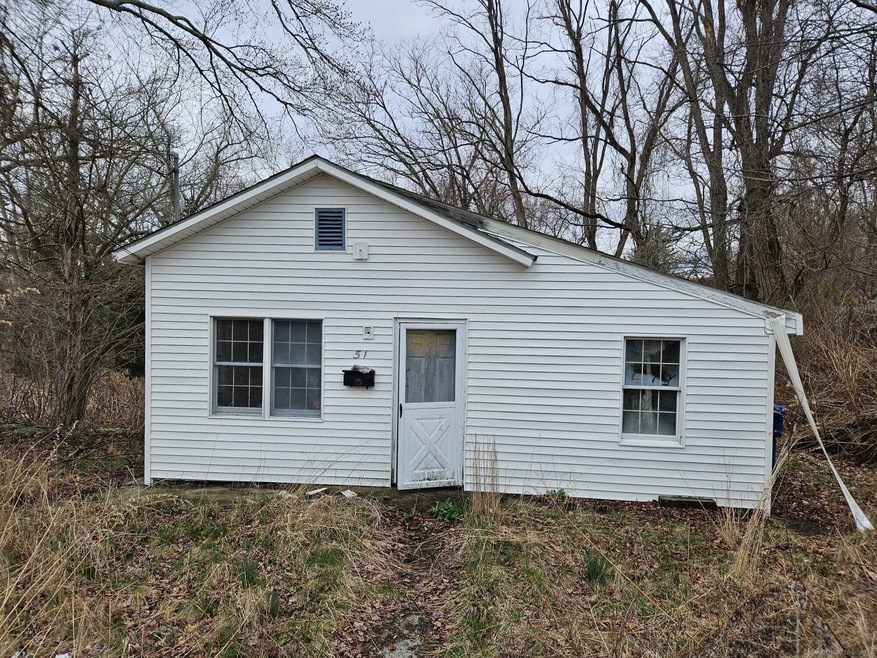 51 Clover St, Waterbury, CT 06706 - photo 1