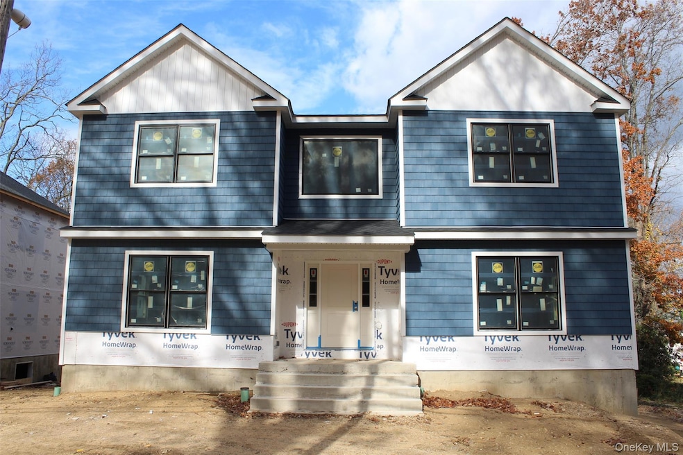 Pending $1,870,000 • Co-Listing Agent