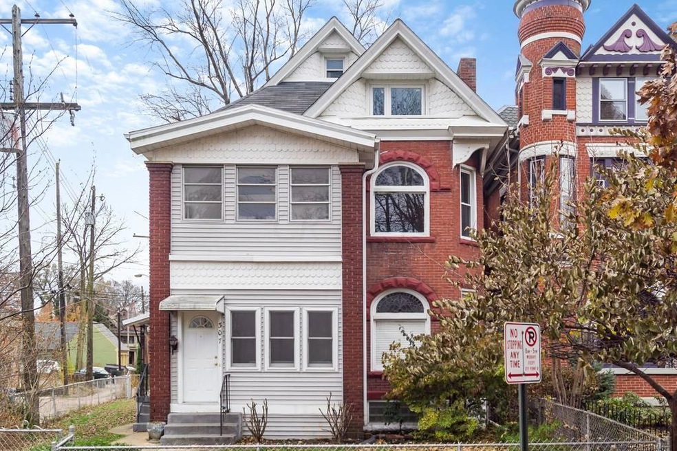 307 W 6th Ave unit 9, Columbus, OH 43201 - photo 1