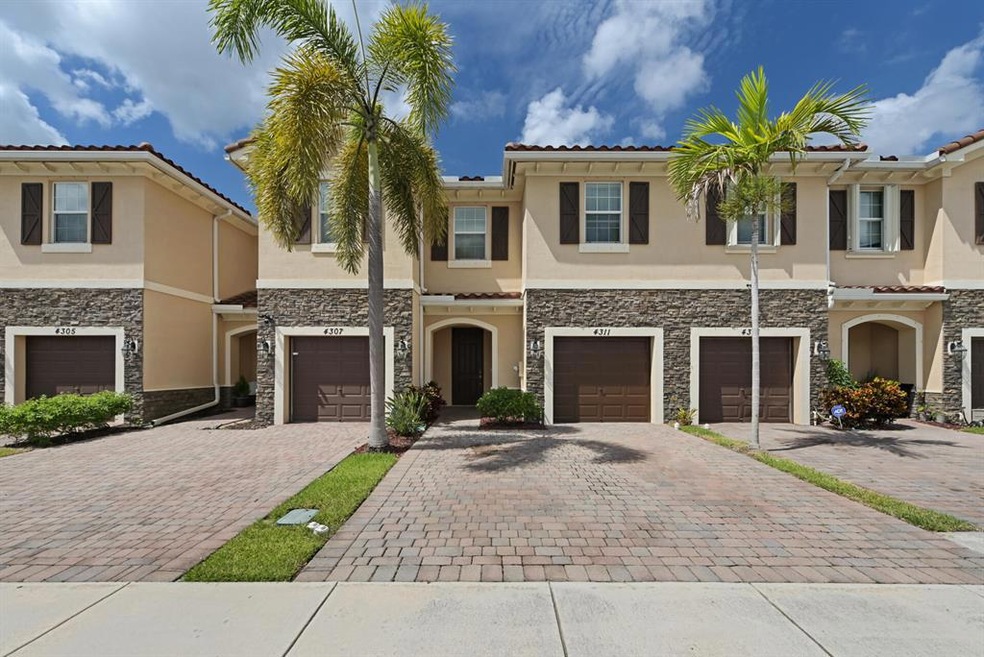 4311 Chalmers Ln, West Palm Beach, FL 33417 - photo 1