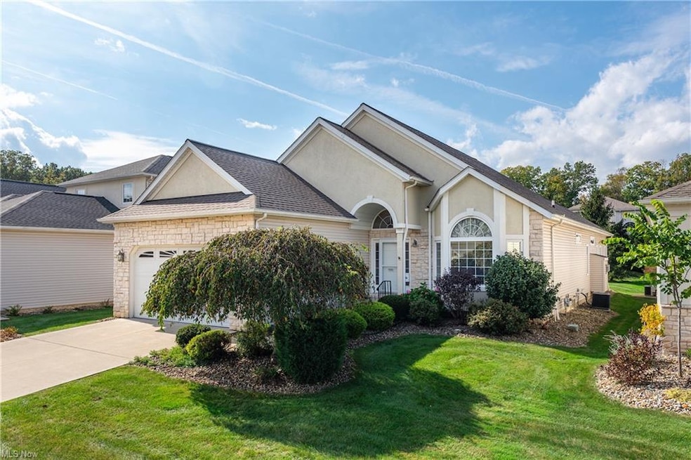 9533 Scottsdale Dr, Broadview Heights, OH 44147 - photo 1