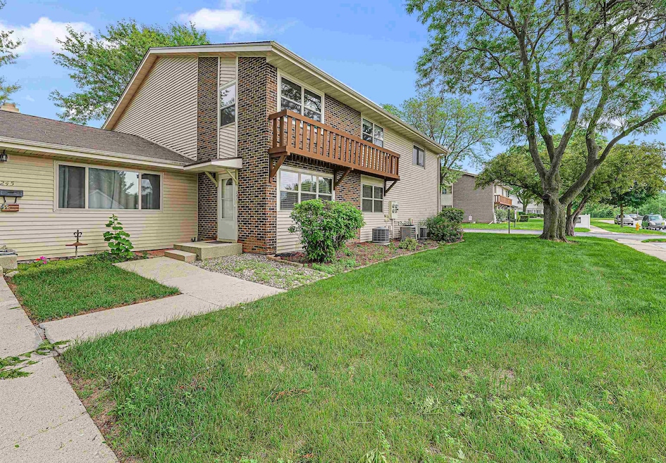 For Sale $179,505 • Co-Listing Agent