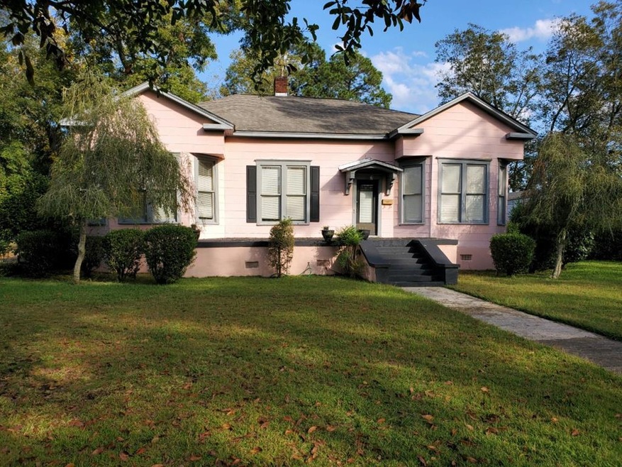 810 S Lee St, Fitzgerald, GA 31750 - photo 1