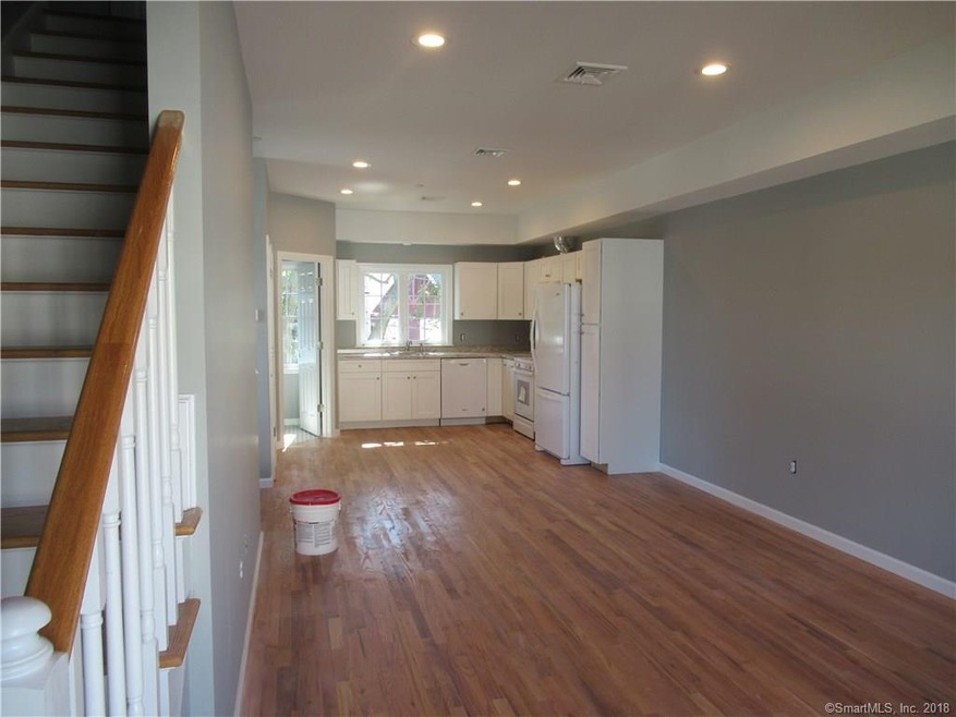 1613 New Haven Ave unit 2B, Milford, CT 06460 - photo 1