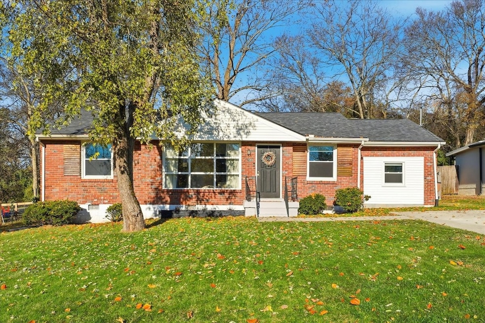 2403 Sandy Dr, Nashville, TN 37216 - photo 1