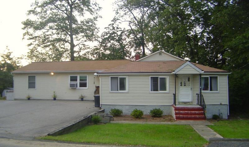 36 Algonquin Ave, Lincoln Park, NJ 07035 - photo 1