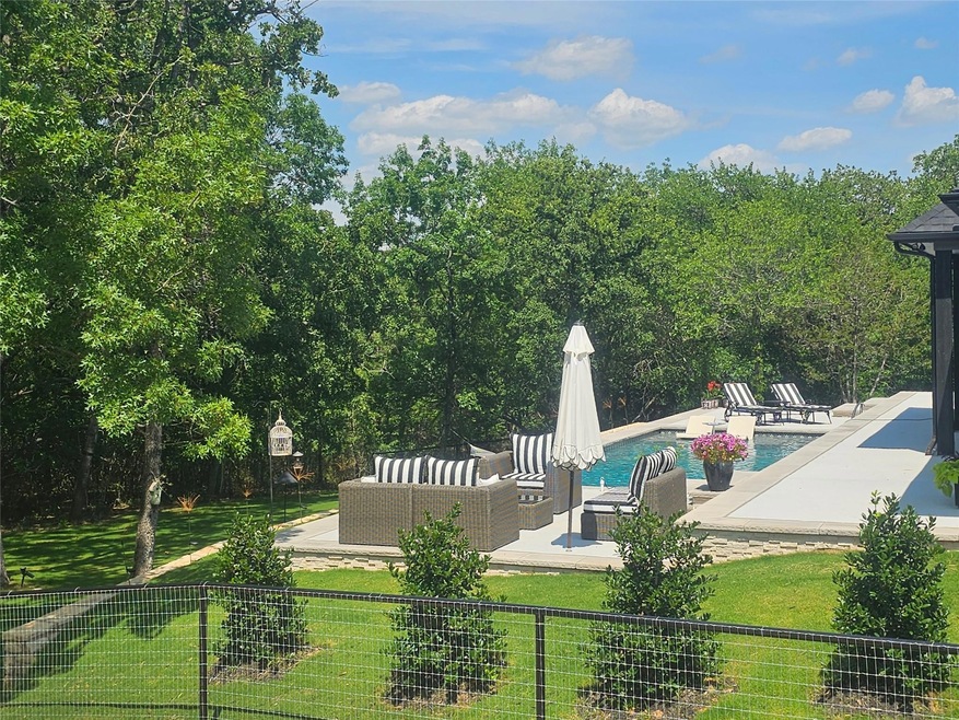 3912 Legend Trail, Granbury, TX 76049 - photo 1