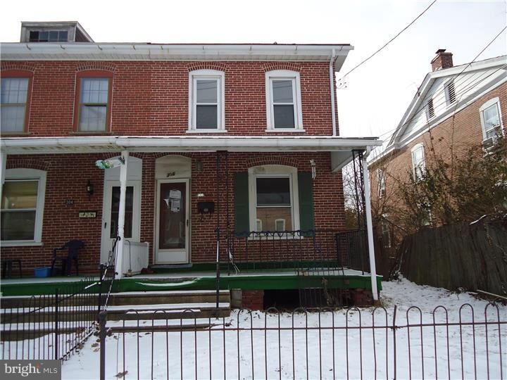 306 W 5th St, Lansdale, PA 19446 - photo 1