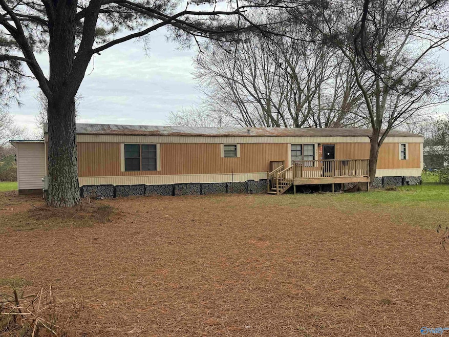 251 Ready Section Rd, Hazel Green, AL 35750 - photo 1