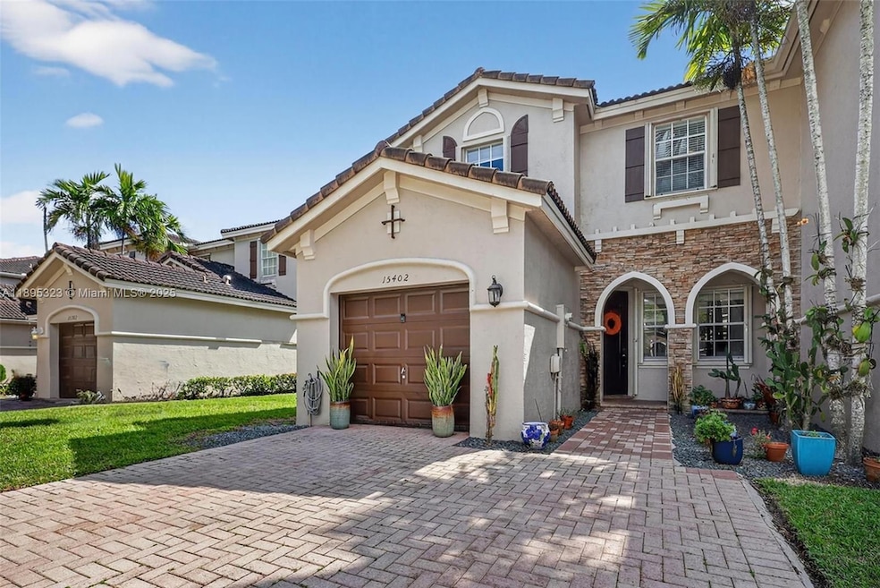 15402 SW 8th Ln, Miami, FL 33194 - photo 1