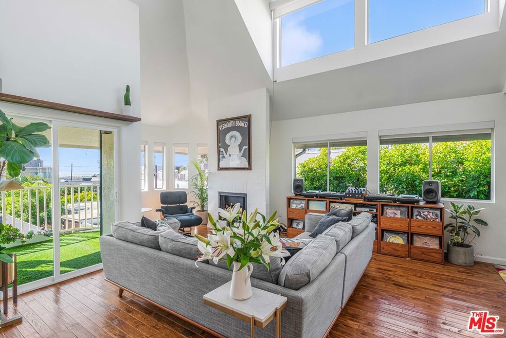 24 Westwind St unit C, Marina Del Rey, CA 90292 - photo 1