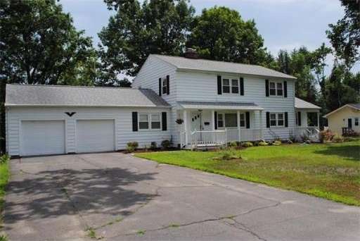 5 Skinner Ln, South Hadley, MA 01075 - photo 1