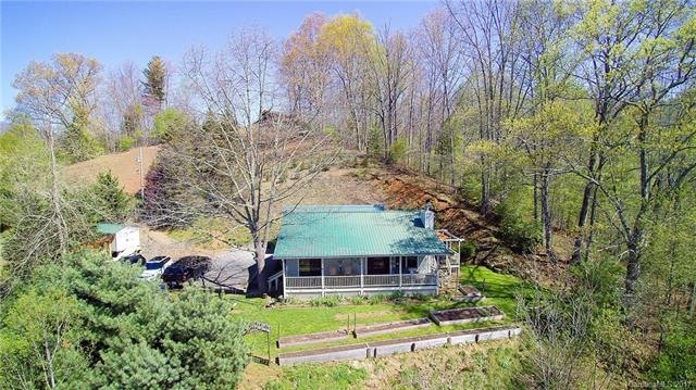 202 Hamlet Dr, Burnsville, NC 28714 - photo 1