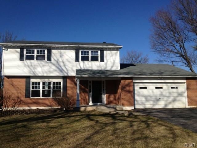 6857 Linden Cir, Macungie, PA 18062 - photo 1