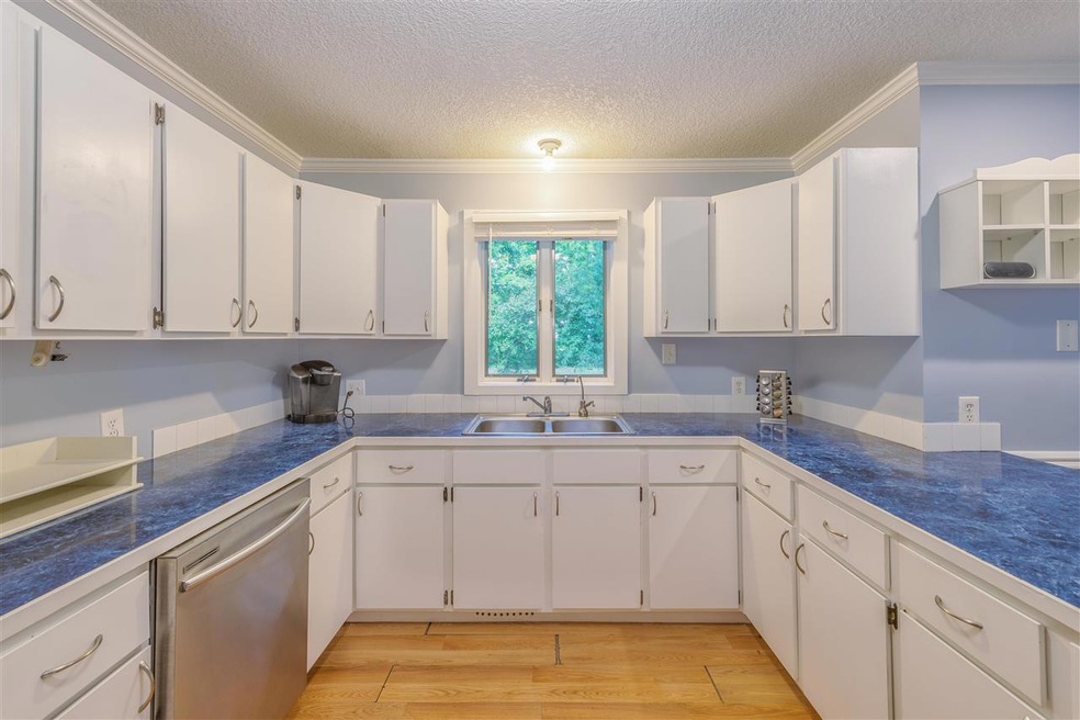 10276 Murray Rd, Charlevoix, MI 49720 - photo 1