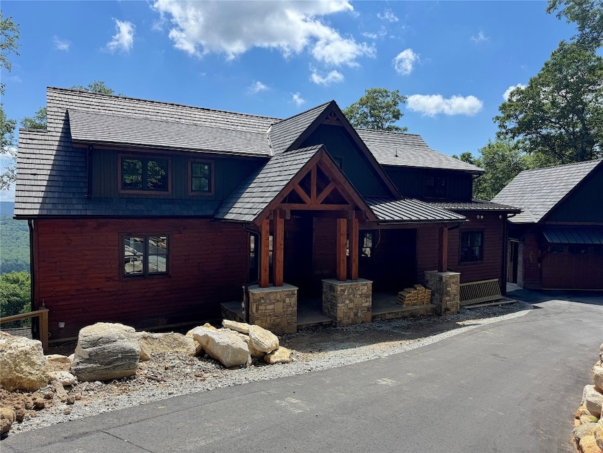 For Sale $4,595,000 • Co-Listing Agent