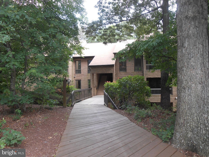 44691 White Oak Ct unit 512, California, MD 20619 - photo 1